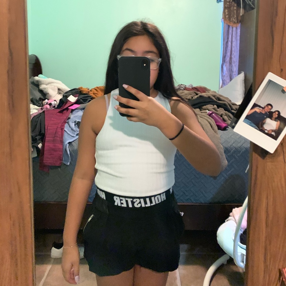 White Hollister top with a black band